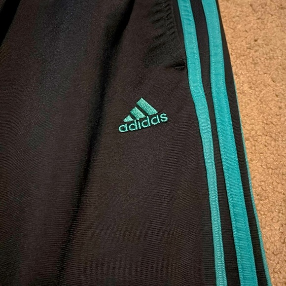 Adidas Grey and Blue Striped Sweatpants Size Medium - Picture 2 of 5